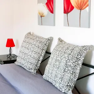  Apartment La Casa Gialla